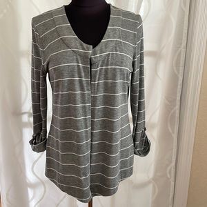 Croft & Barrow Open Front Gray With White Striped Sweater, Size Medium.
